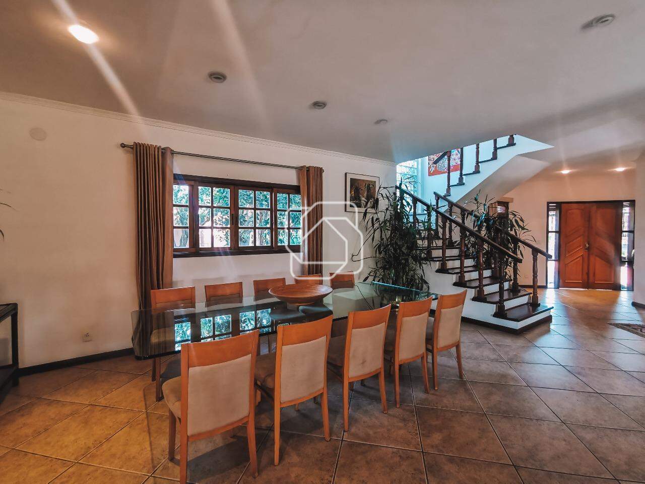 Casa de Condomínio à venda em Indaiatuba - SP - Vale das Laranjeiras: Sala de jantar