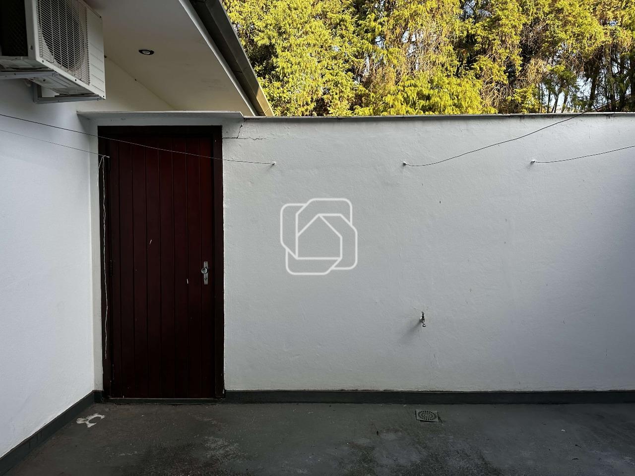 Casa de Condomínio à venda em Itu - SP - Condomínio Terras de São José: Área de serviços