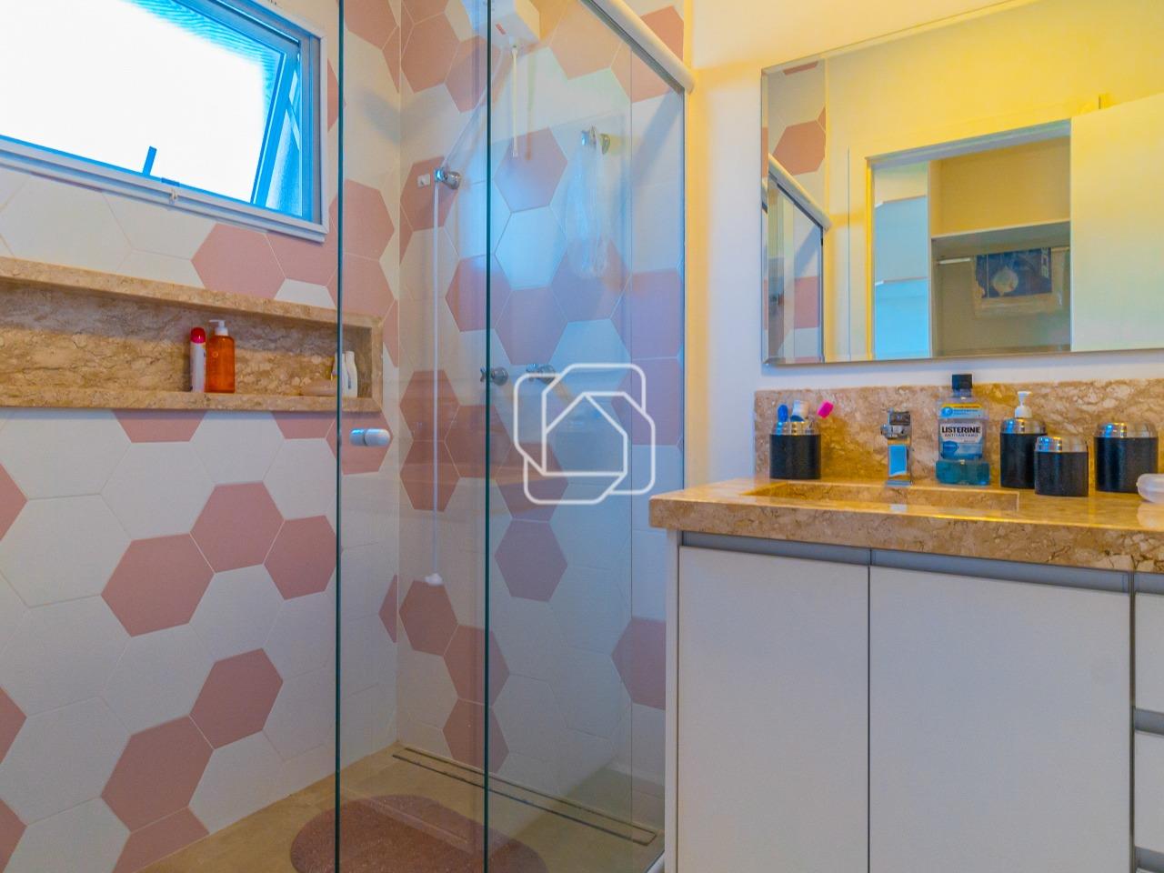 Casa de Condomínio à venda em Itu - SP - Condomínio City Castelo: Banheiro