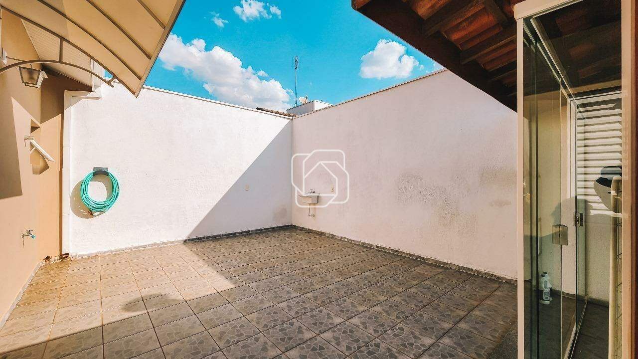 Casa de Condomínio à venda em Itu - SP - Condomínio Portal de Itu II: Quintal
