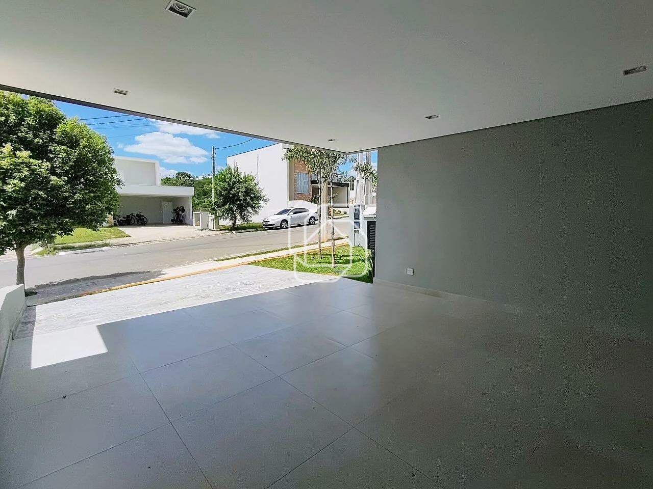 Casa de Condomínio à venda em Itu - SP - Condomínio Gardenville: Garagem