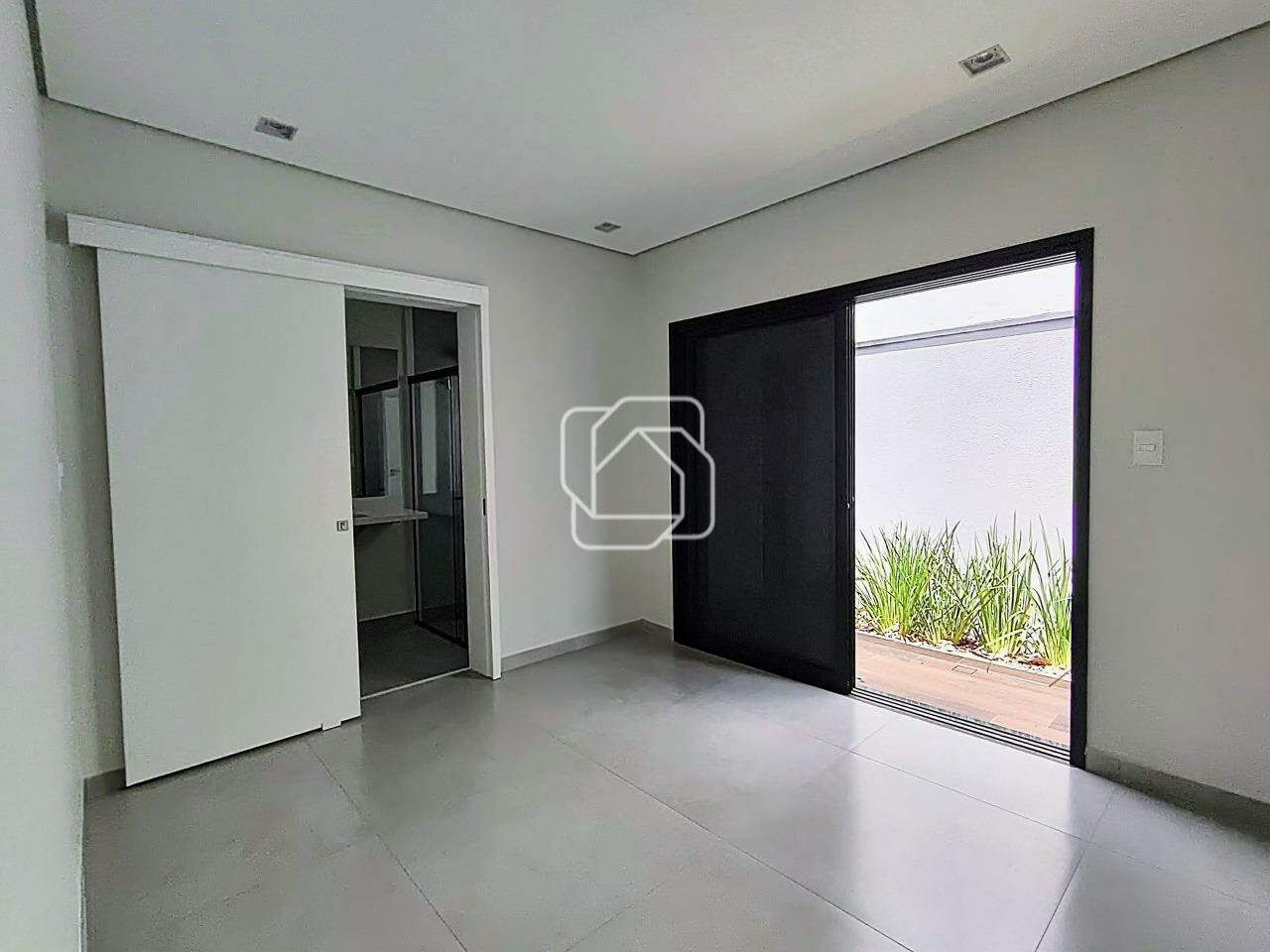 Casa de Condomínio à venda em Itu - SP - Condomínio Gardenville: Suíte principal