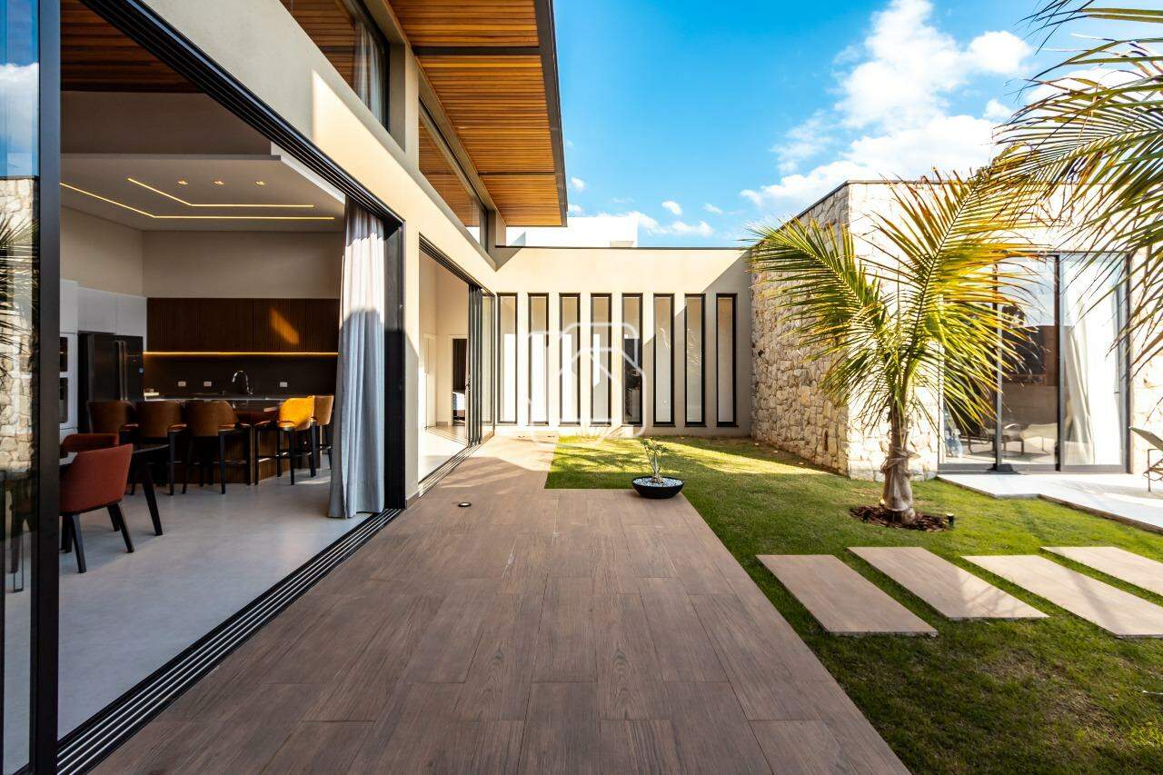 Casa de Condomínio à venda em Indaiatuba - SP - Jardim Residencial Santa Clara: Área externa