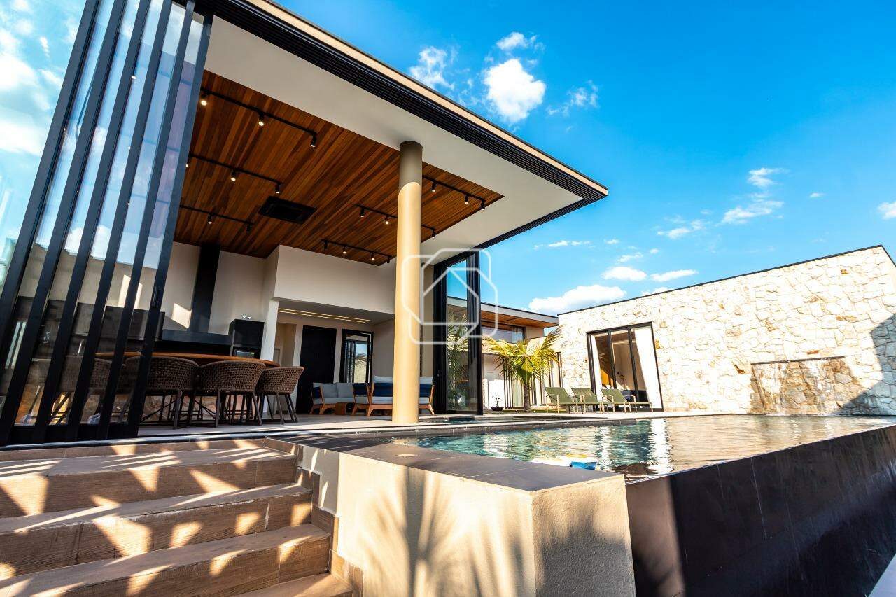 Casa de Condomínio à venda em Indaiatuba - SP - Jardim Residencial Santa Clara: Área da piscina