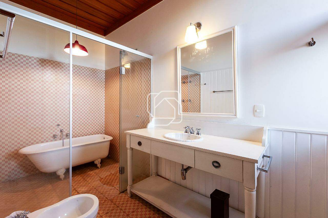 Casa de Condomínio à venda em Itupeva - SP - Fazenda da Grama: Banheiro