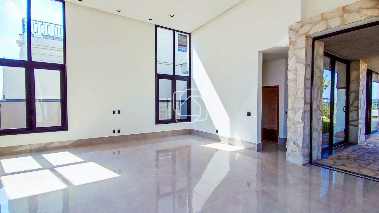 Casa de Condomínio à venda em Indaiatuba - SP - Jardim Quintas da Terracota: Sala de estar