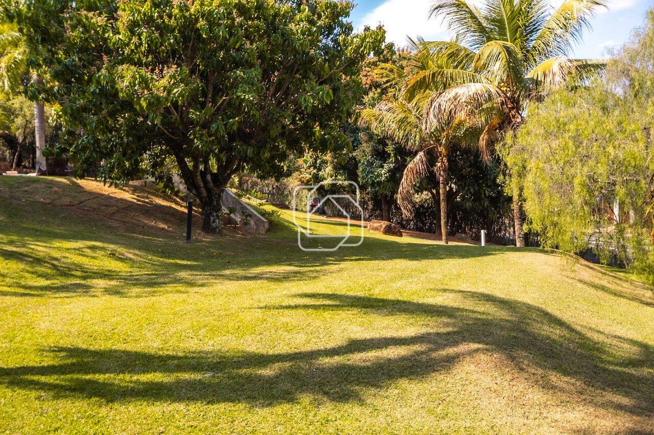 Casa de Condomínio à venda em Indaiatuba - SP - Vale das Laranjeiras: Área externa