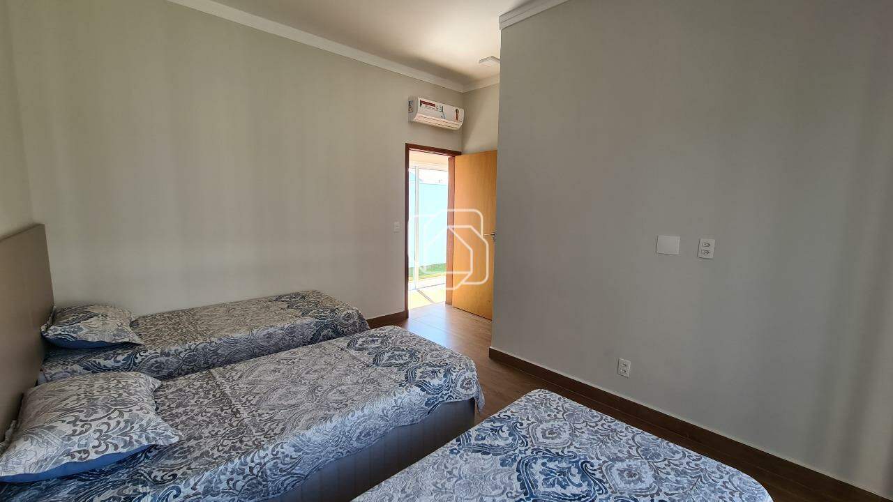 Casa de Condomínio para aluguel em Indaiatuba - SP - Jardim Residencial Maria Dulce: Dormitório