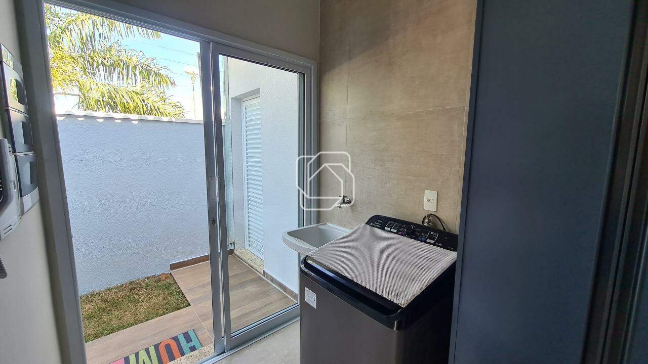 Casa de Condomínio para aluguel em Indaiatuba - SP - Jardim Residencial Maria Dulce: Lavanderia