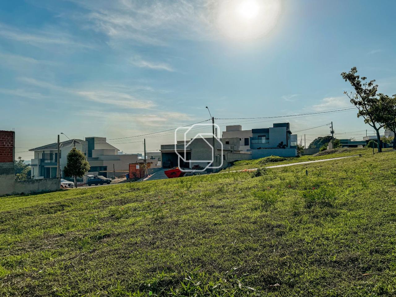 Terreno à venda em Itu - SP - Condomínio Gardenville: 