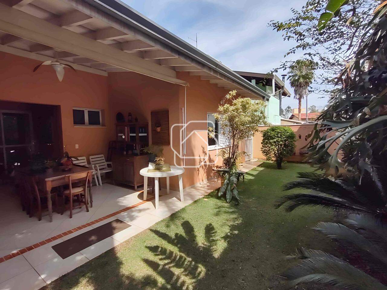 Casa de Condomínio à venda em Itu - SP - Condomínio Portal de Itu: Quintal