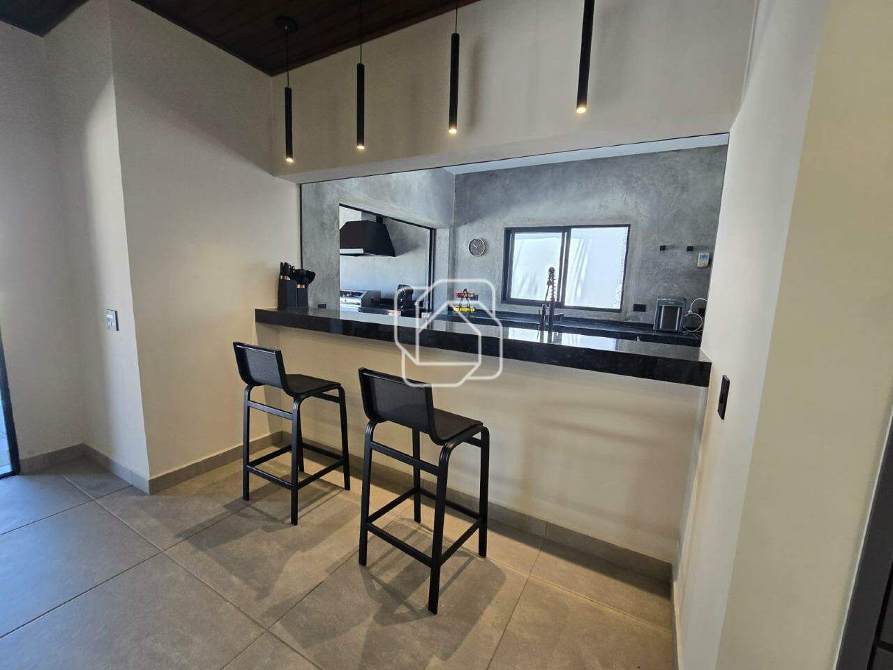 Casa de Condomínio à venda em Itu - SP - Parque Village Castelo: Cozinha