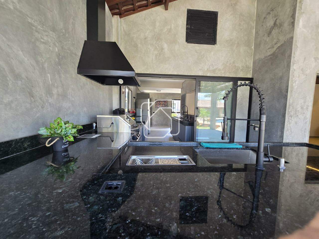 Casa de Condomínio à venda em Itu - SP - Parque Village Castelo: Cozinha