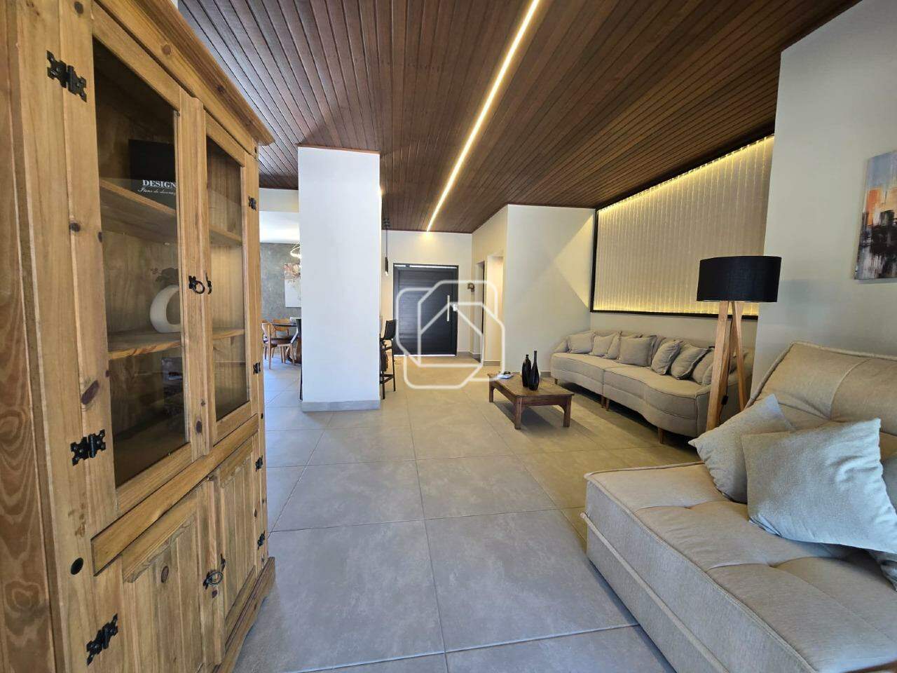 Casa de Condomínio à venda em Itu - SP - Parque Village Castelo: Sala