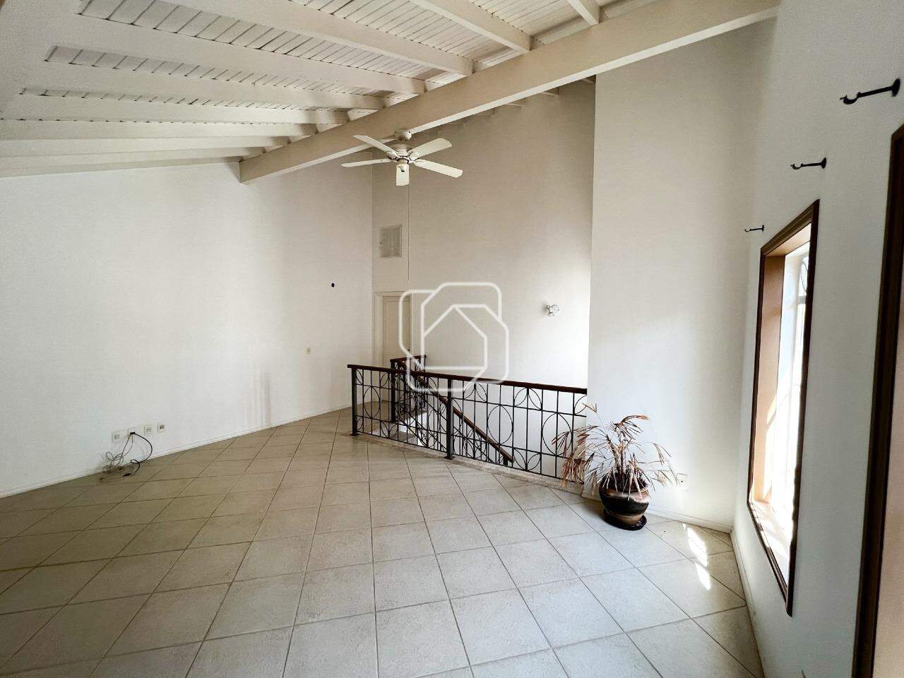 Casa de Condomínio à venda em Itu - SP - Jardim Theodora: Mezanino