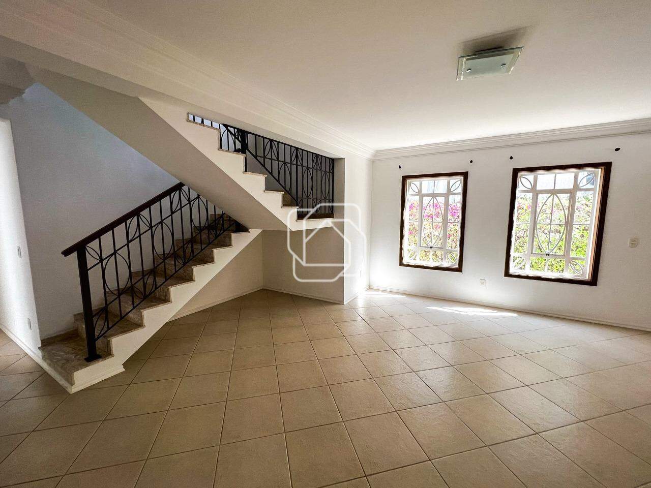 Casa de Condomínio à venda em Itu - SP - Jardim Theodora: Sala de jantar