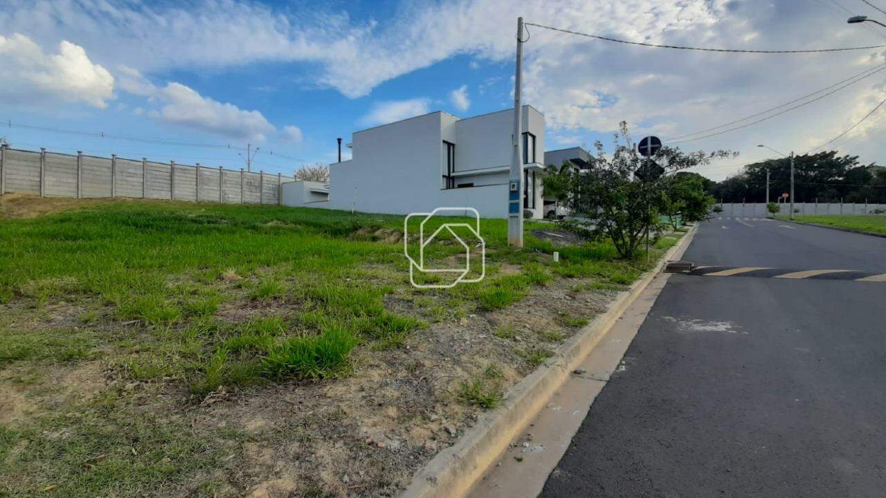 Terreno à venda em Indaiatuba - SP - Jardins Di Roma: Frente do terreno