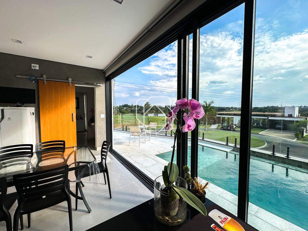 Casa de Condomínio à venda em Itu - SP - Condomínio Villas do Golfe: Sala de jantar