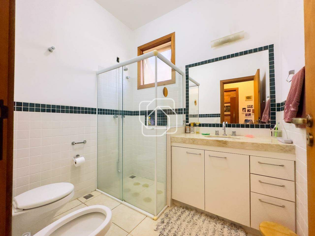 Casa de Condomínio à venda em Itu - SP - Condomínio Portal de Itu: Banheiro