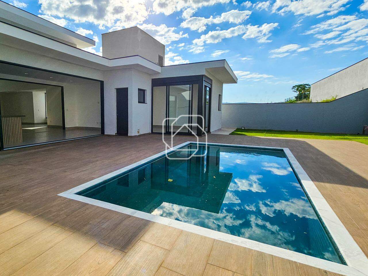 Casa de Condomínio à venda em Itu - SP - Residencial Parque Campos de Santo Antônio II: Piscina