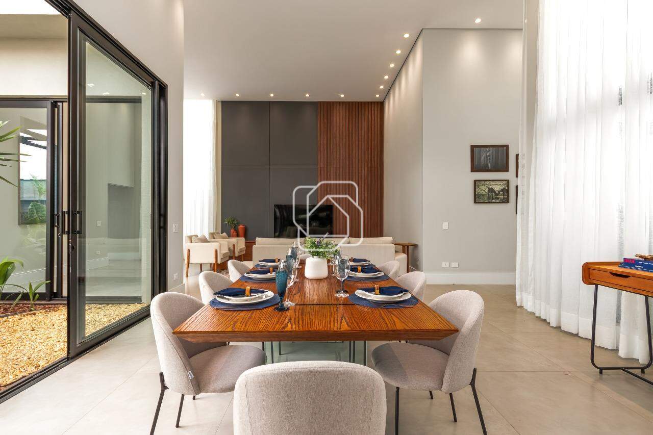 Casa de Condomínio à venda em Porto Feliz - SP - Fazenda Alvorada: Salas integradas