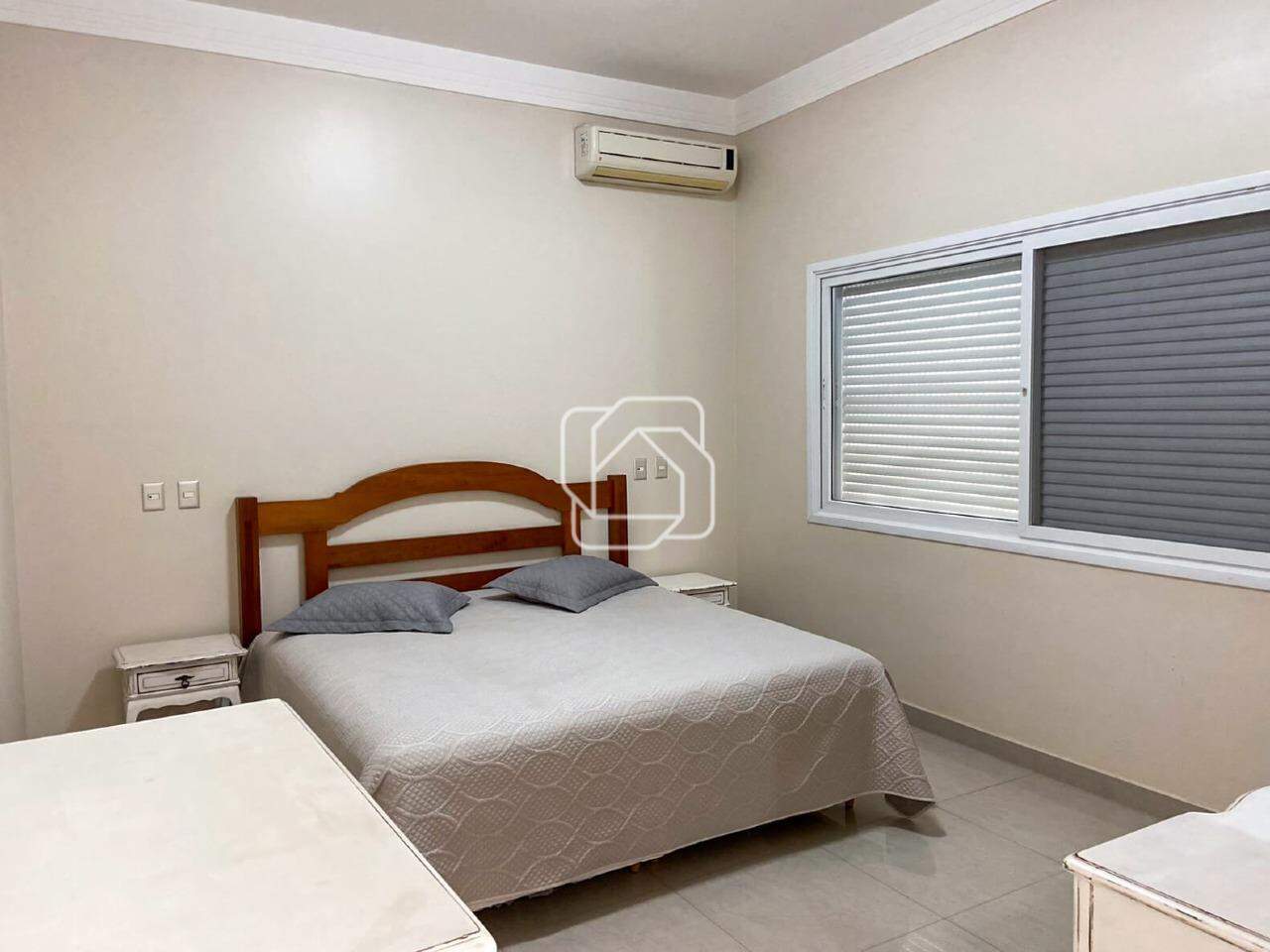 Casa de Condomínio à venda em Itu - SP - Condomínio Campos de Santo Antônio: Quarto