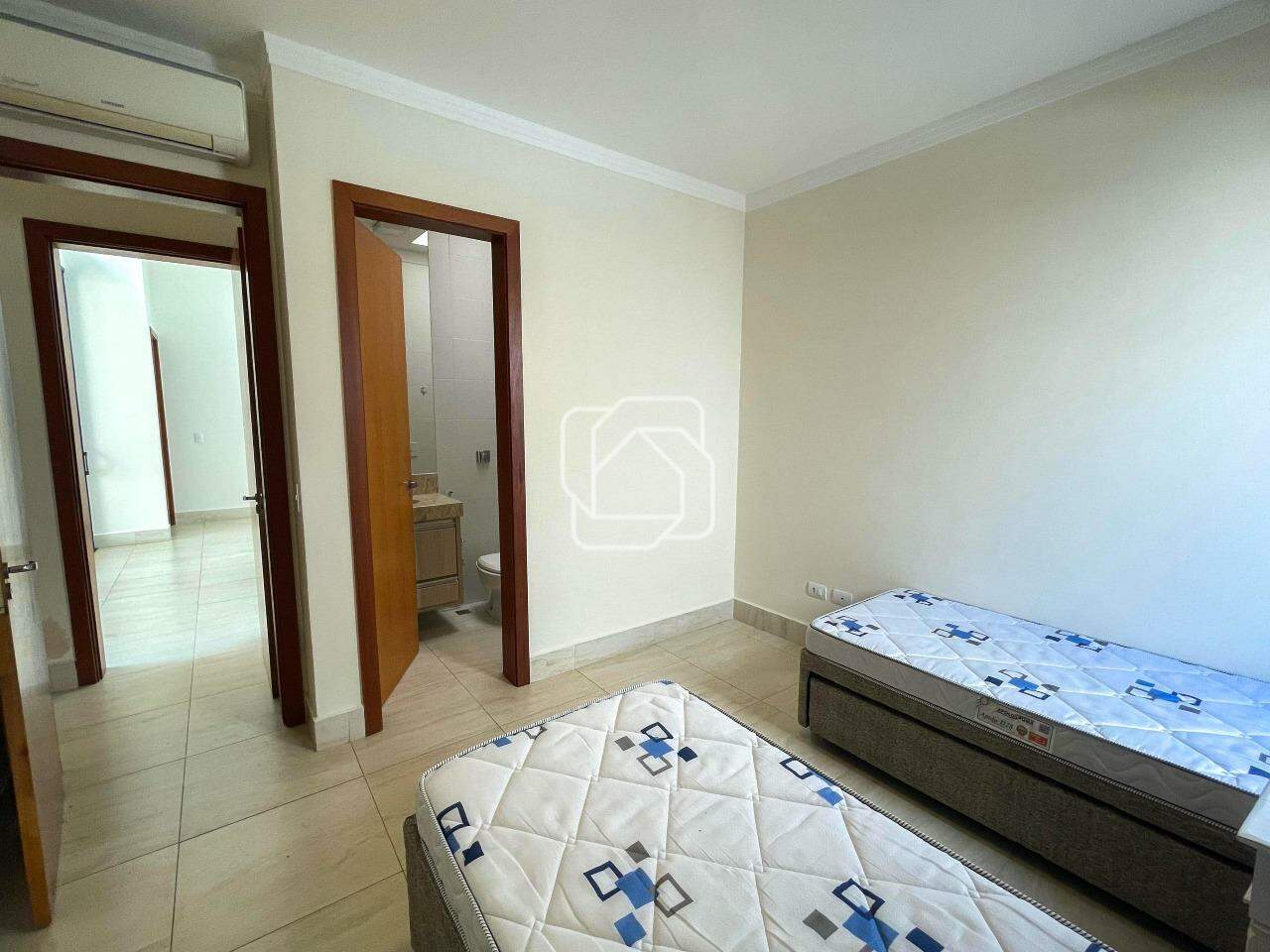 Casa de Condomínio para aluguel em Itu - SP - Condomínio Villas do Golfe: Quarto