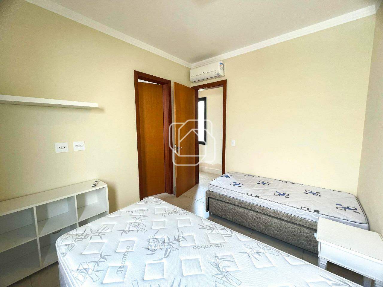 Casa de Condomínio para aluguel em Itu - SP - Condomínio Villas do Golfe: Quarto