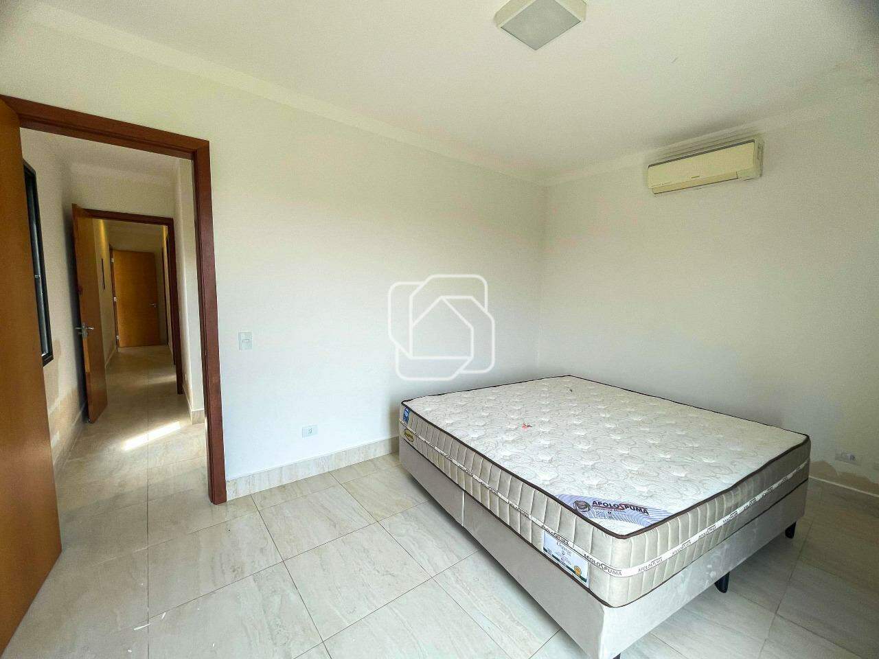 Casa de Condomínio para aluguel em Itu - SP - Condomínio Villas do Golfe: Quarto
