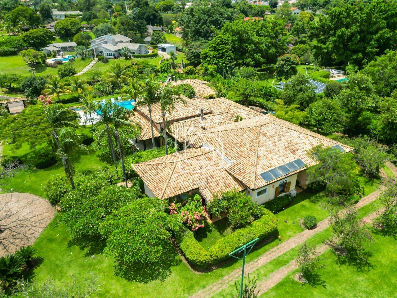 Casa de Condomínio para aluguel em Indaiatuba - SP - Lagos de Shanadu: Visão aérea da área externa