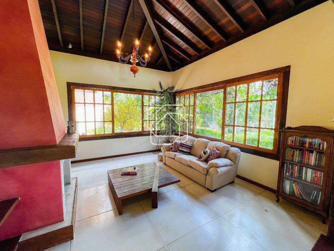 Casa de Condomínio para aluguel em Indaiatuba - SP - Lagos de Shanadu: Sala de estar
