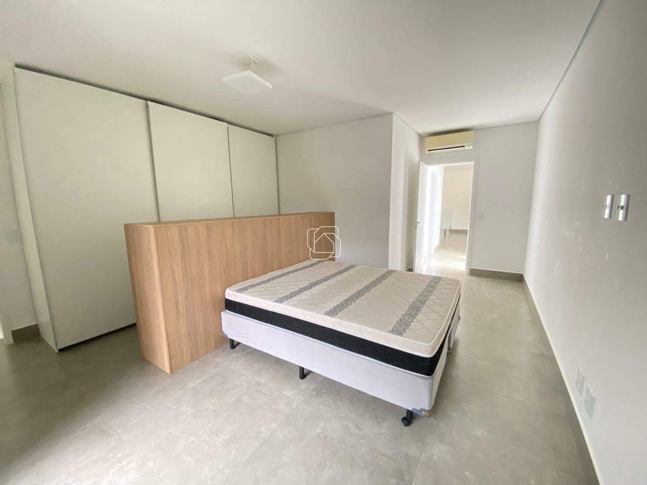 Casa de Condomínio para aluguel em Itu - SP - Condomínio Villas do Golfe: