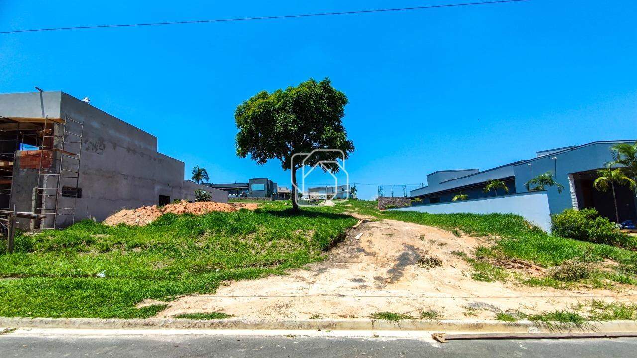 Terreno à venda em Indaiatuba - SP - Jardins do Golfe Residencial Indaiatuba: Visão geral do terreno