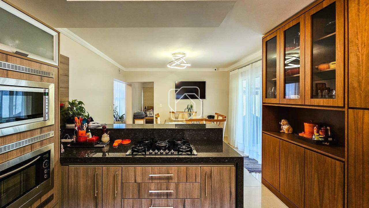 Casa de Condomínio à venda em Itu - SP - Condomínio Campos de Santo Antônio: Cozinha