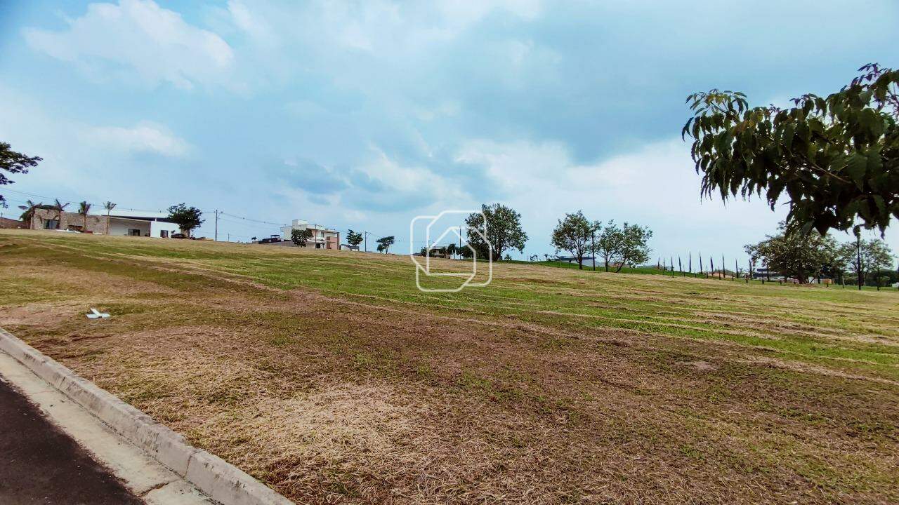 Terreno à venda em Indaiatuba - SP - Jardins do Golfe Residencial Indaiatuba: Frente do terreno
