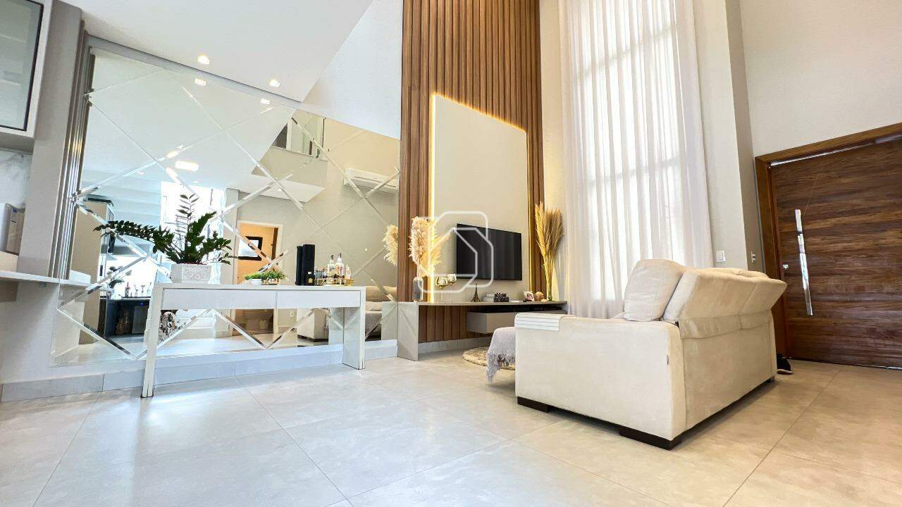 Casa de Condomínio para aluguel em Indaiatuba - SP - Jardim Piemonte: Sala de estar