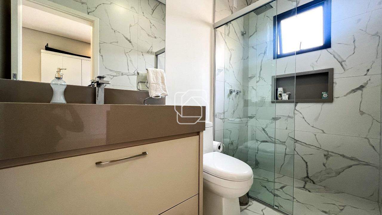 Casa de Condomínio para aluguel em Indaiatuba - SP - Jardim Piemonte: Banheiro