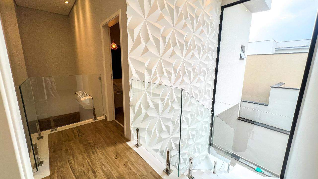 Casa de Condomínio para aluguel em Indaiatuba - SP - Jardim Piemonte: Piso superior
