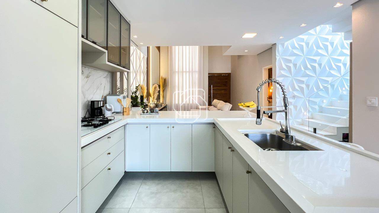 Casa de Condomínio para aluguel em Indaiatuba - SP - Jardim Piemonte: Cozinha integrada