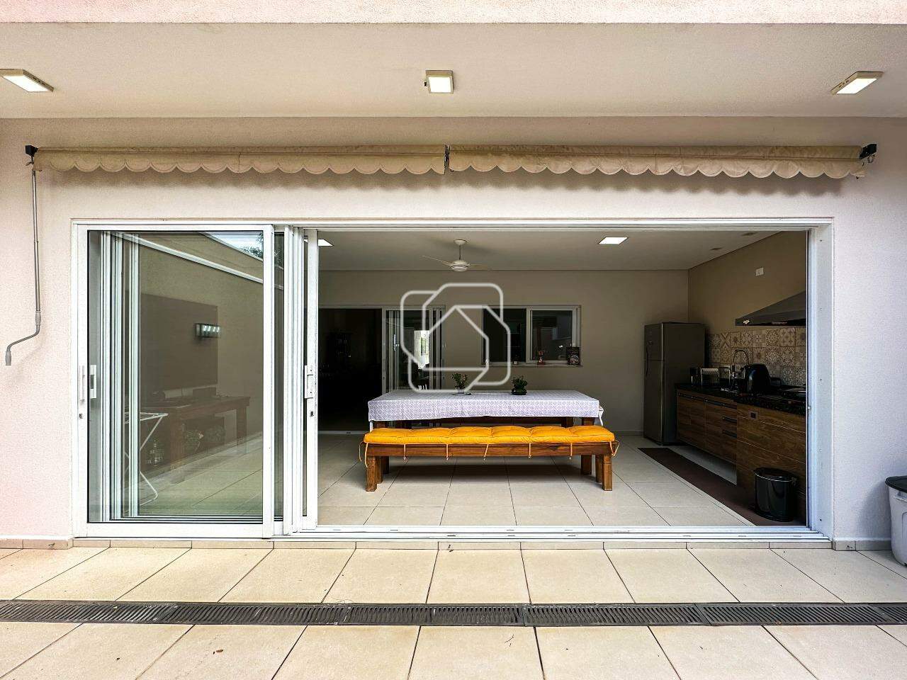 Casa de Condomínio à venda em Salto - SP - Village Moutonnée: Espaço gourmet