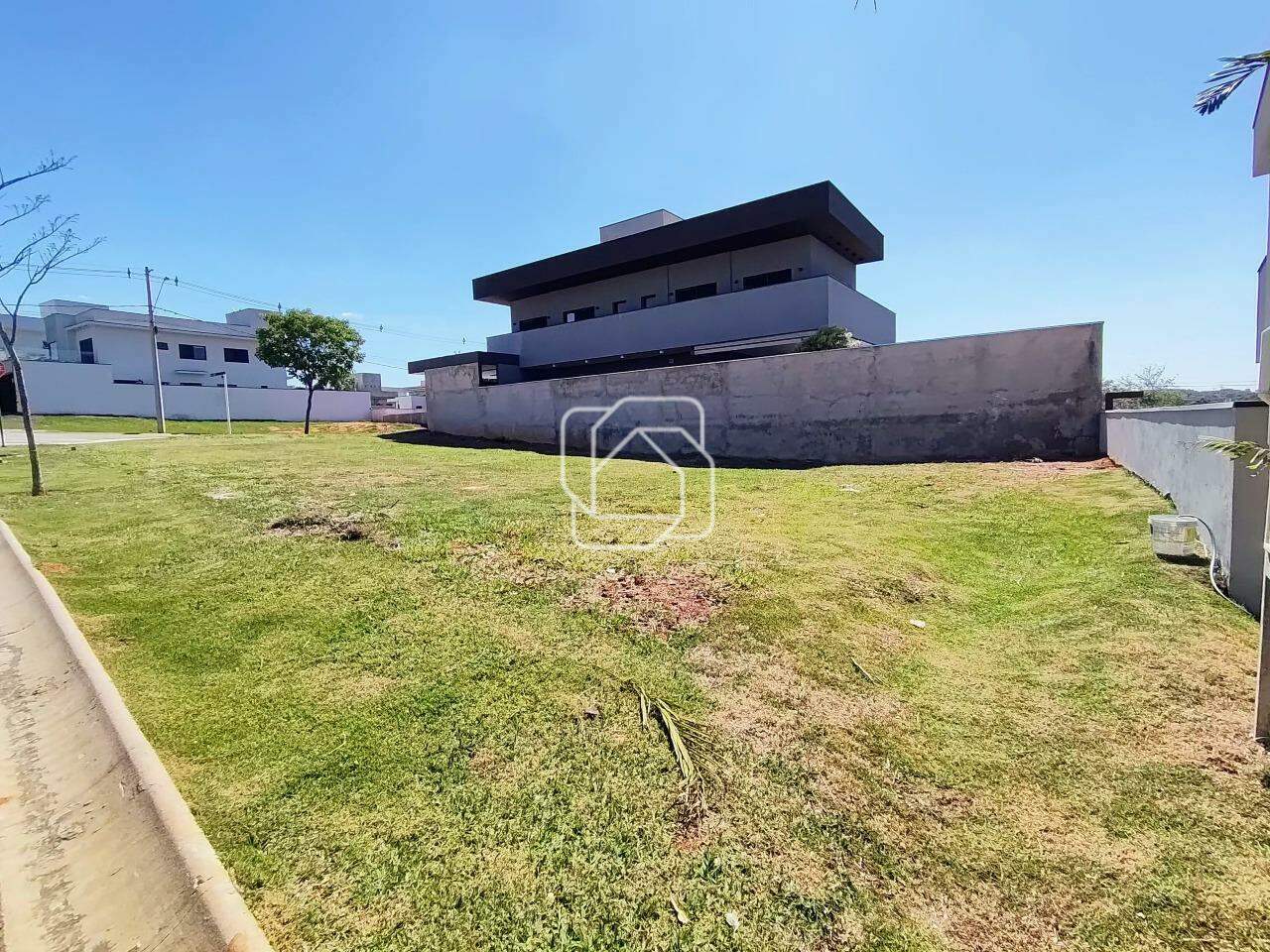 Terreno à venda em Itu - SP - Condomínio UNA: 