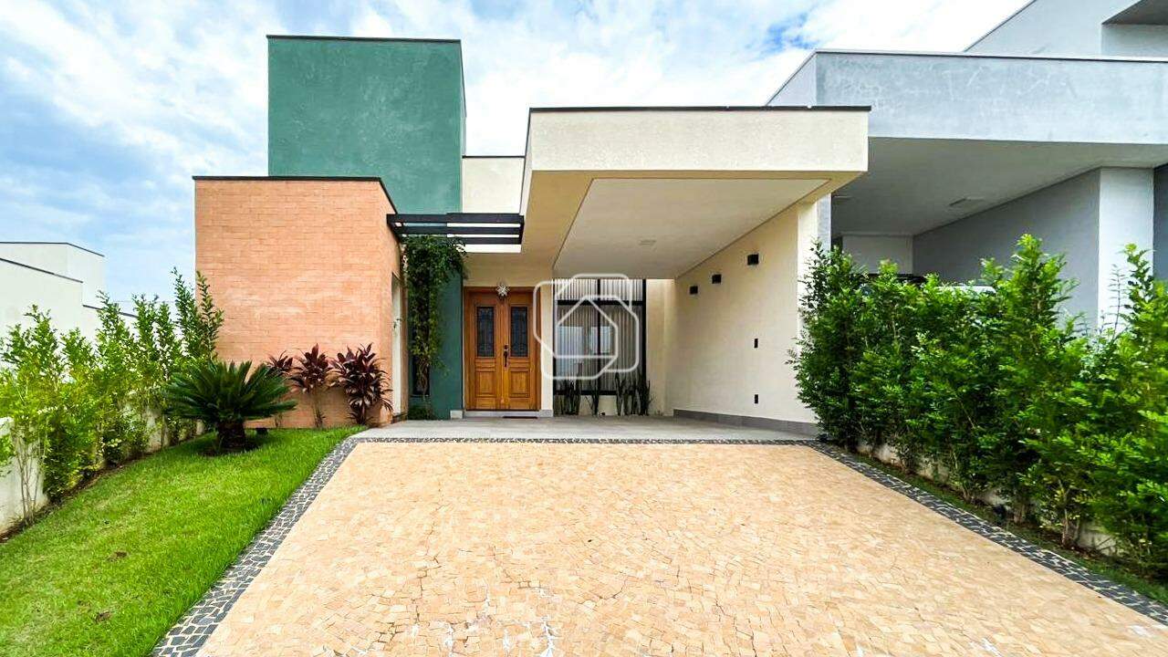Casa de Condomínio à venda em Salto - SP - Village Moutonnée: Fachada