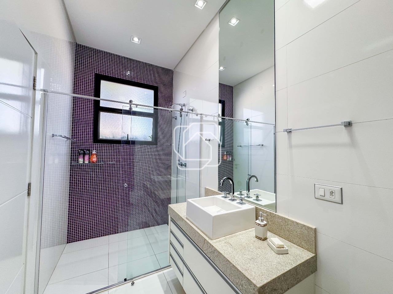 Casa de Condomínio à venda em Porto Feliz - SP - Fazenda Alvorada: Banheiro