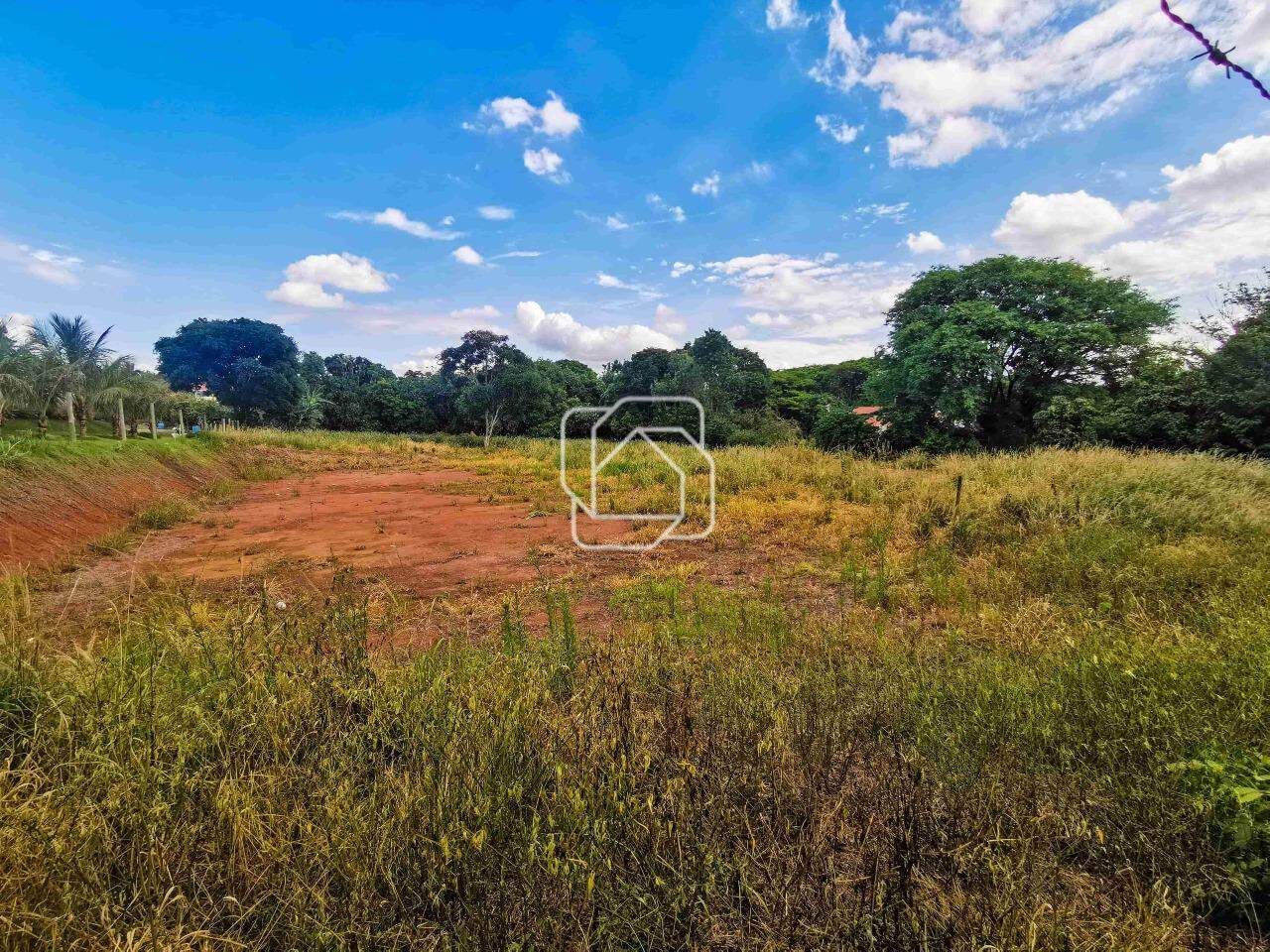 Terreno à venda em Indaiatuba - SP - Recanto das Flores: Visão do terreno
