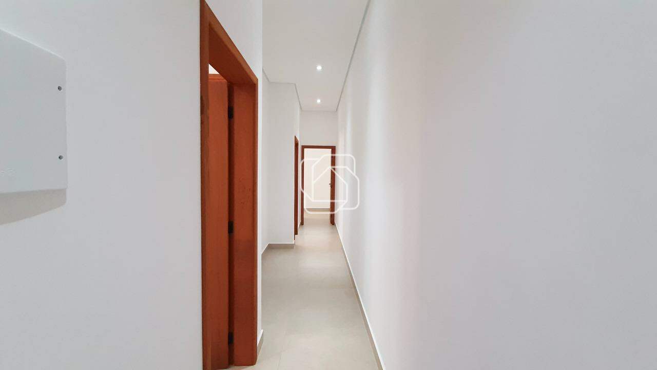Casa de Condomínio à venda em Indaiatuba - SP - Jardim Residencial Viena: Corredor