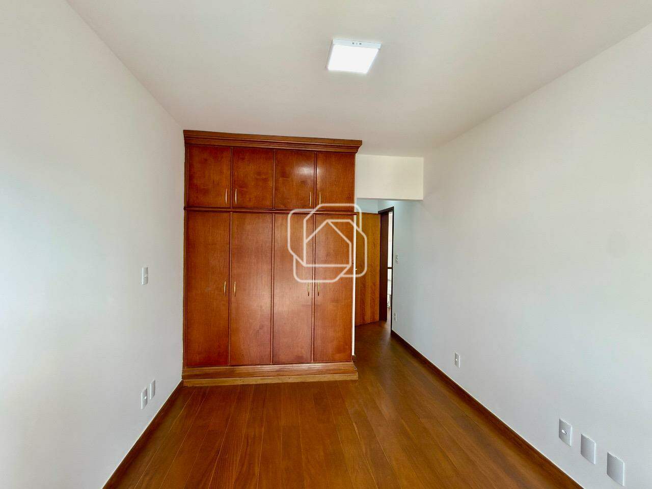 Casa de Condomínio à venda em Itu - SP - Jardim Theodora: