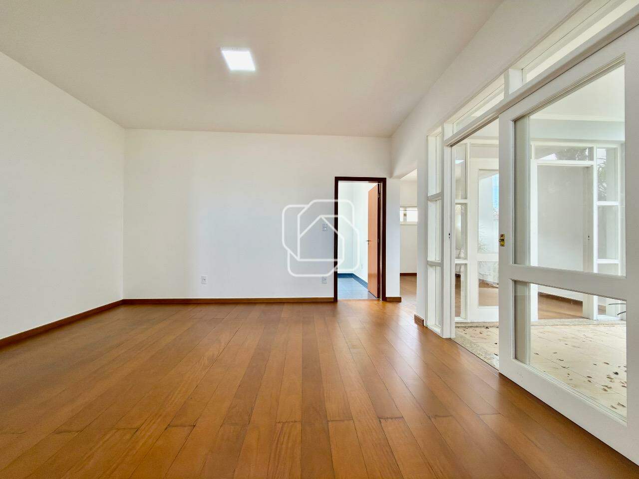 Casa de Condomínio à venda em Itu - SP - Jardim Theodora: