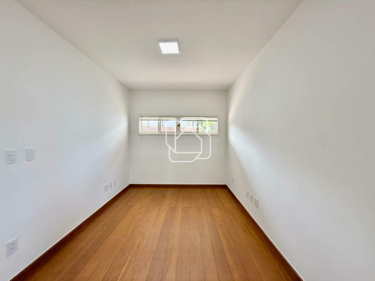 Casa de Condomínio à venda em Itu - SP - Jardim Theodora: