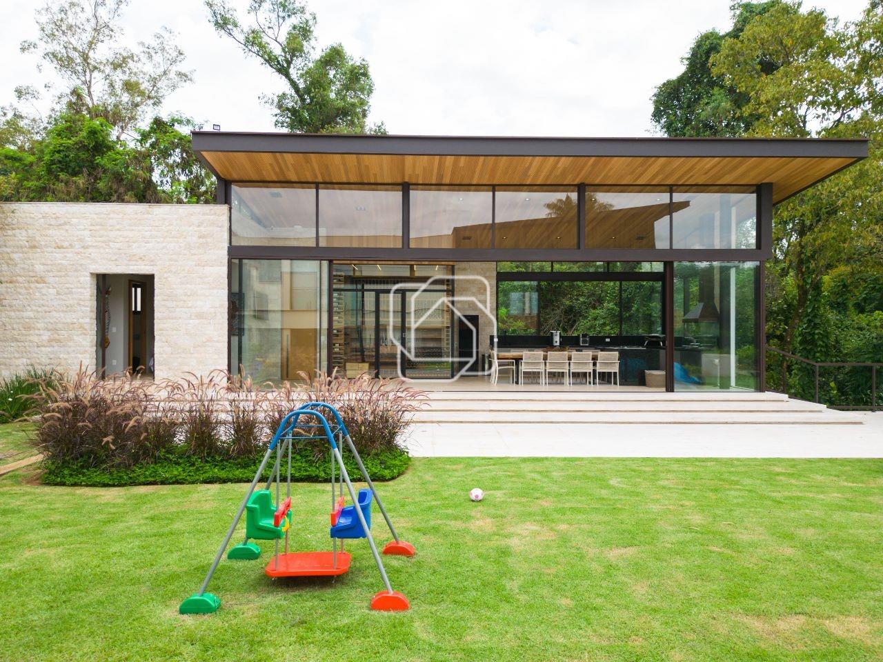 Casa de Condomínio para aluguel em Itu - SP - Condomínio Terras de São José: Acesso ao gourmet, gramado