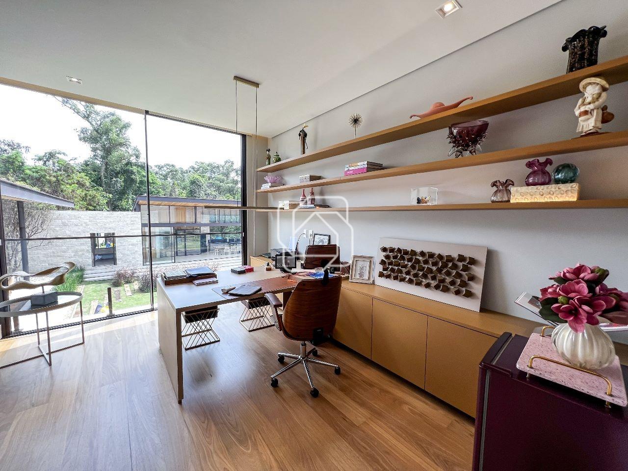 Casa de Condomínio para aluguel em Itu - SP - Condomínio Terras de São José: Escritório